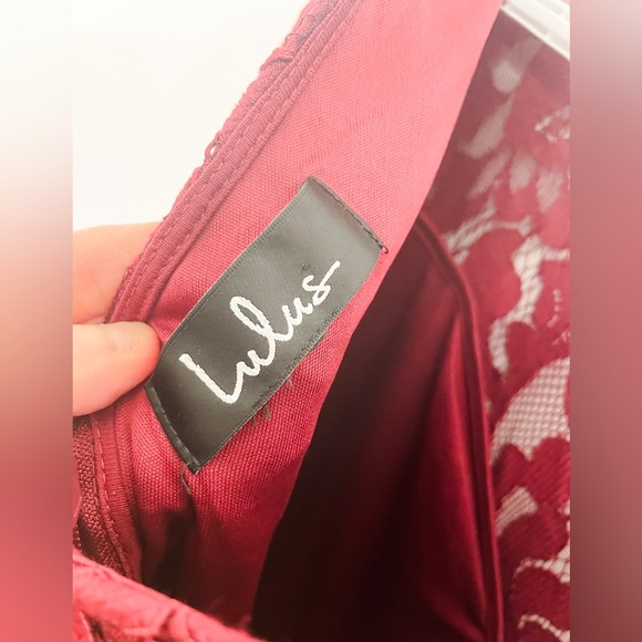 Lulus Red Lace Formal Dress Size Medium 8/10 - Picture 3 of 3